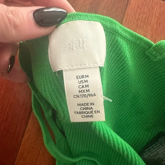 Green Ribbed Knit Halter Top Medium - Picture 5 of 5